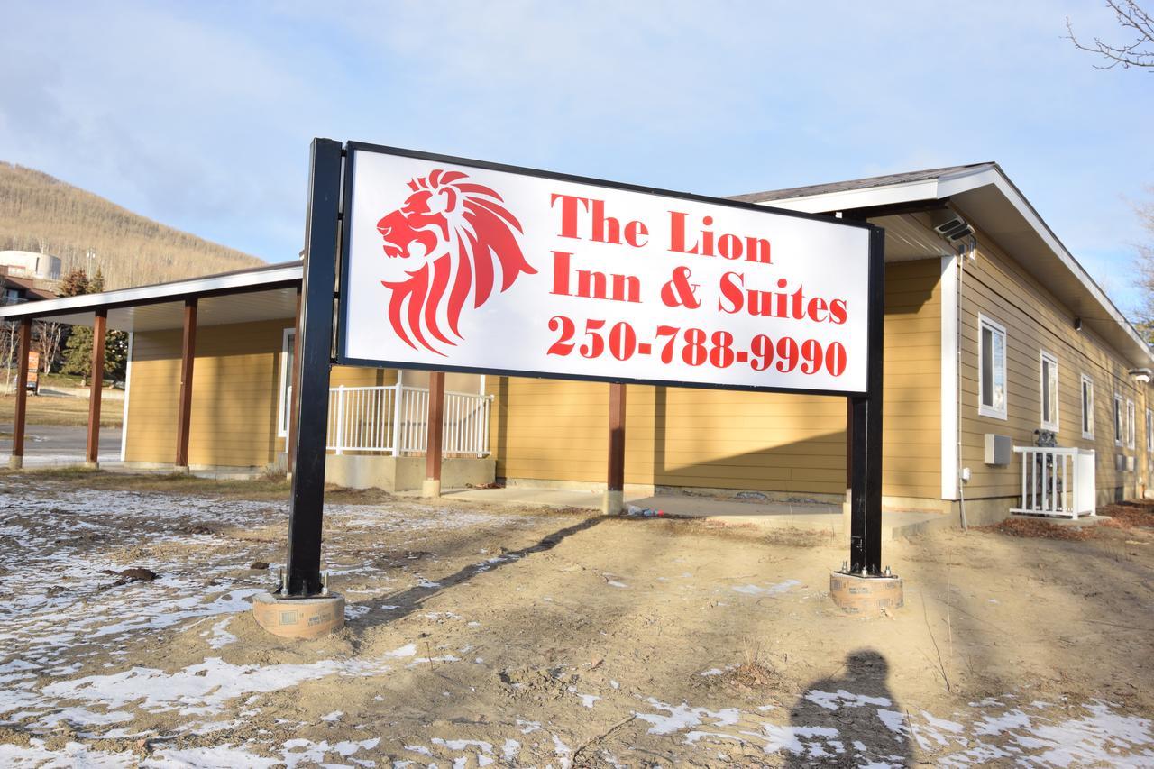 The Lion Inn & Suites Chetwynd Extérieur photo