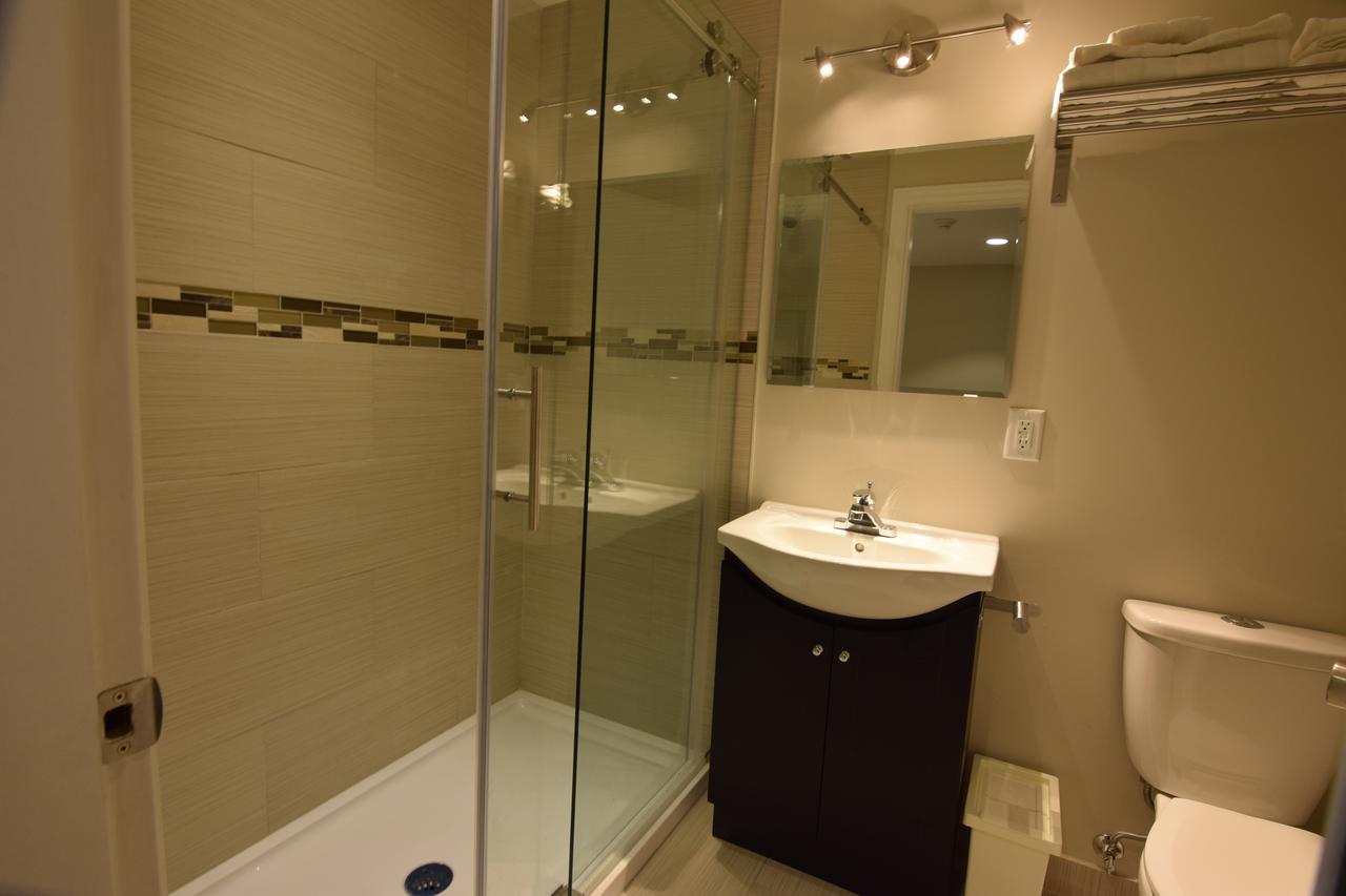 The Lion Inn & Suites Chetwynd Extérieur photo